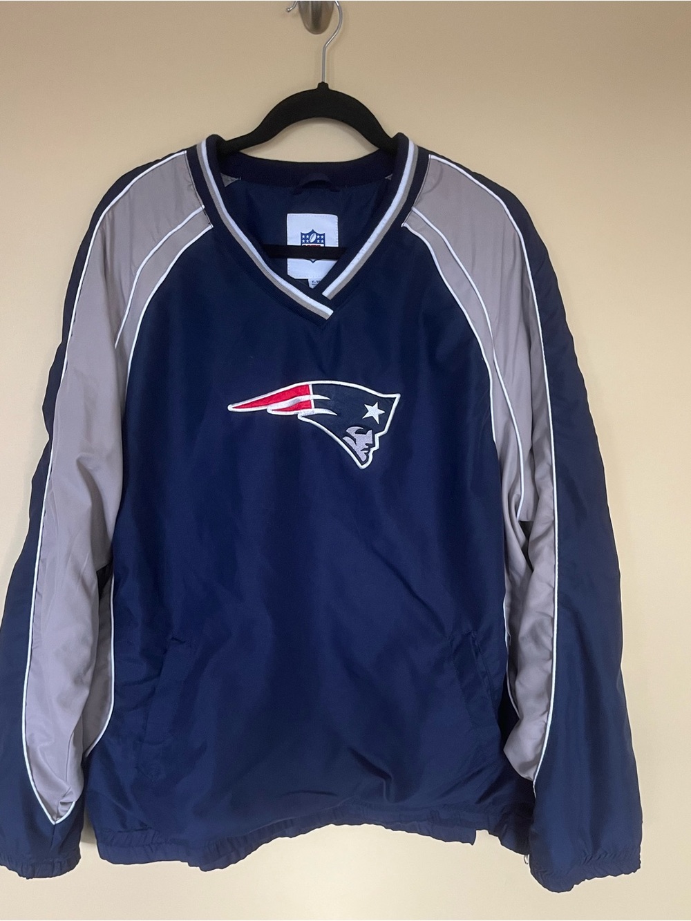 NFL Navy and Red Logo Pullover